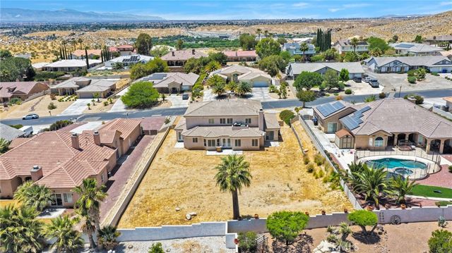 16245 Ridge View Drive, Apple Valley, CA 92307