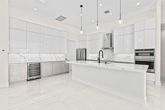 16024 84th Court N, Loxahatchee, FL 33470