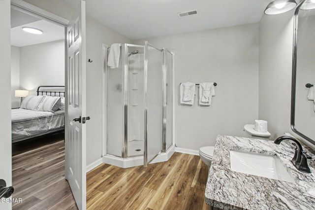 1820 Harbor Hills Lane, Dandridge, TN 37725