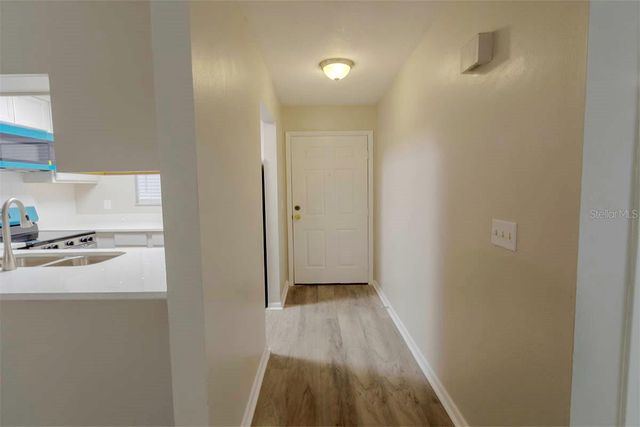 39132 COUNTY ROAD 54 2172, Zephyrhills, FL 33542