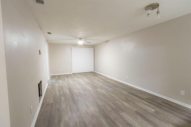 39132 COUNTY ROAD 54 2172, Zephyrhills, FL 33542