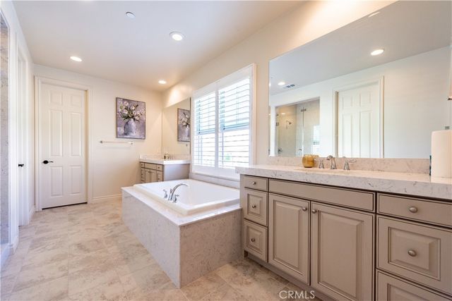 59 Walden, Irvine, CA 92620