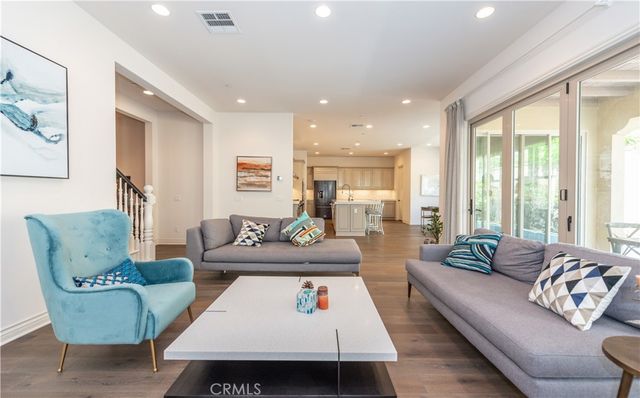 59 Walden, Irvine, CA 92620