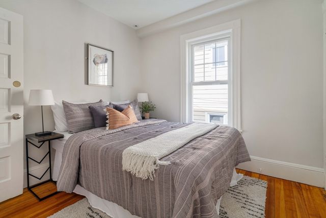 89 Kinnaird Street 2, Cambridge, MA 02139