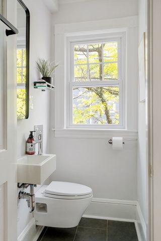 89 Kinnaird Street 2, Cambridge, MA 02139