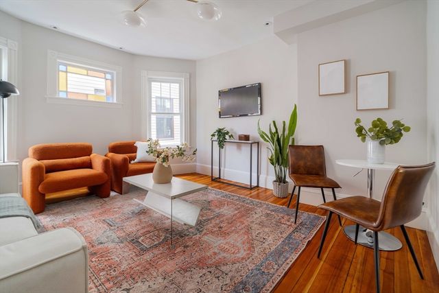 89 Kinnaird Street 2, Cambridge, MA 02139