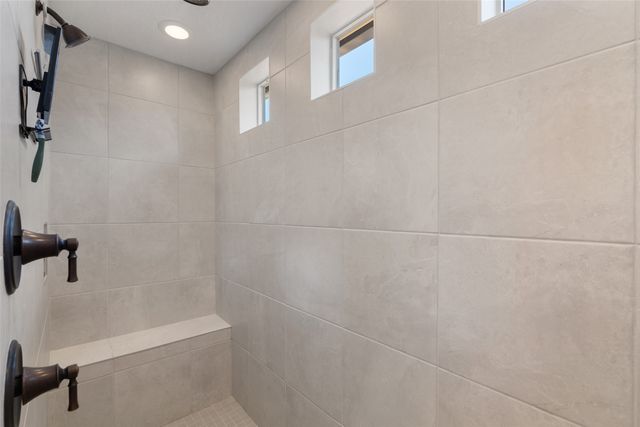 64 Mountaingem Loop, Santa Fe, NM 87508