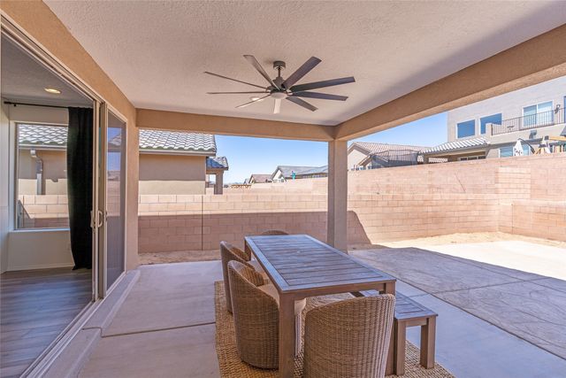 64 Mountaingem Loop, Santa Fe, NM 87508