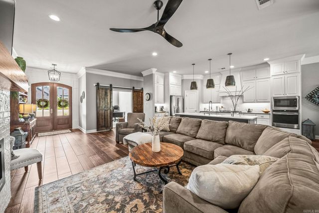 3 Ridgeview Lane, Maumelle, AR 72113