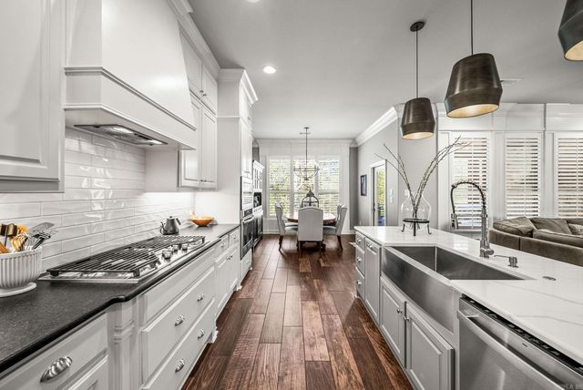 3 Ridgeview Lane, Maumelle, AR 72113