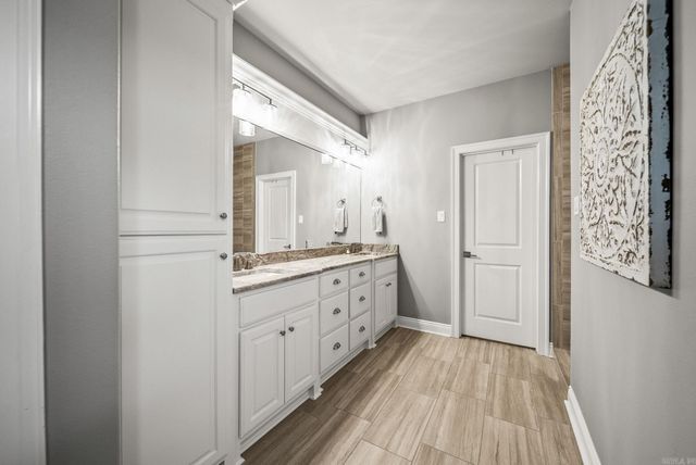 3 Ridgeview Lane, Maumelle, AR 72113