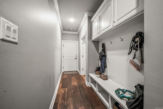 3 Ridgeview Lane, Maumelle, AR 72113