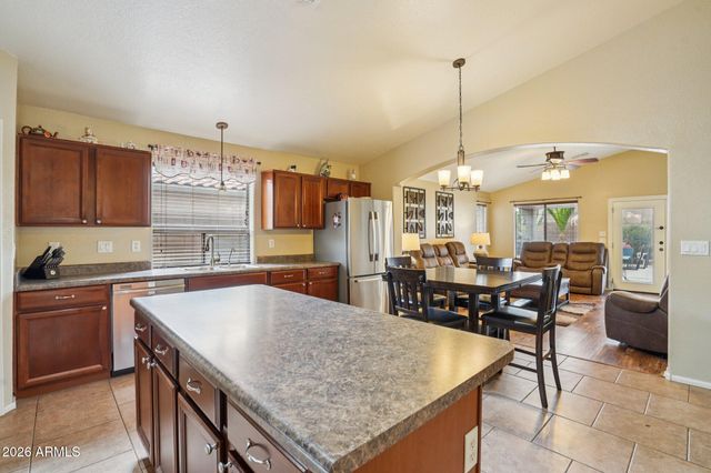 22300 N DIETZ Drive, Maricopa, AZ 85138