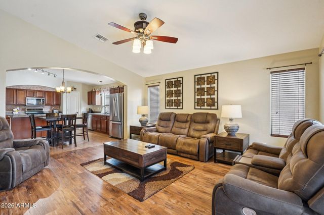 22300 N DIETZ Drive, Maricopa, AZ 85138