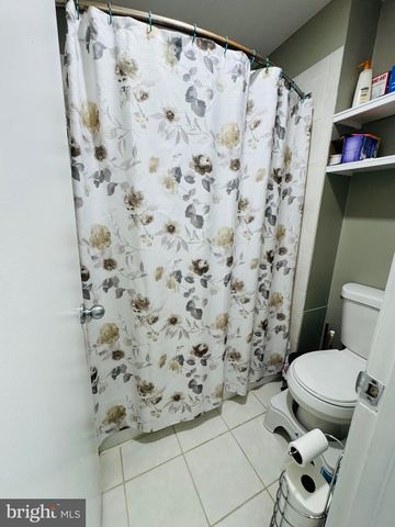 8240 WYCLIFFE CT, Manassas, VA 20109