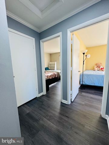 8240 WYCLIFFE CT, Manassas, VA 20109