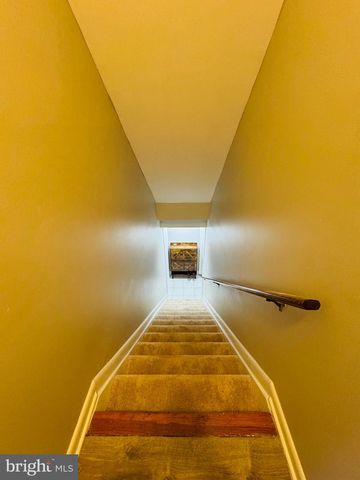 8240 WYCLIFFE CT, Manassas, VA 20109