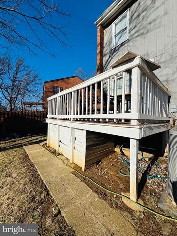 8240 WYCLIFFE CT, Manassas, VA 20109