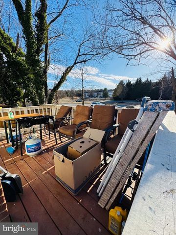 8240 WYCLIFFE CT, Manassas, VA 20109