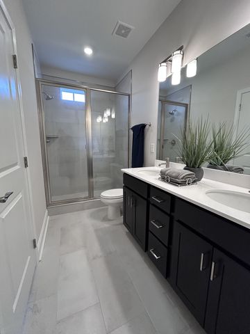 2101 Branford Pl Apt 203, Thompsons Station, TN 37179