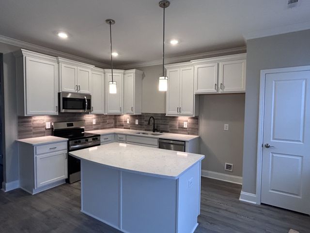 2101 Branford Pl Apt 203, Thompsons Station, TN 37179
