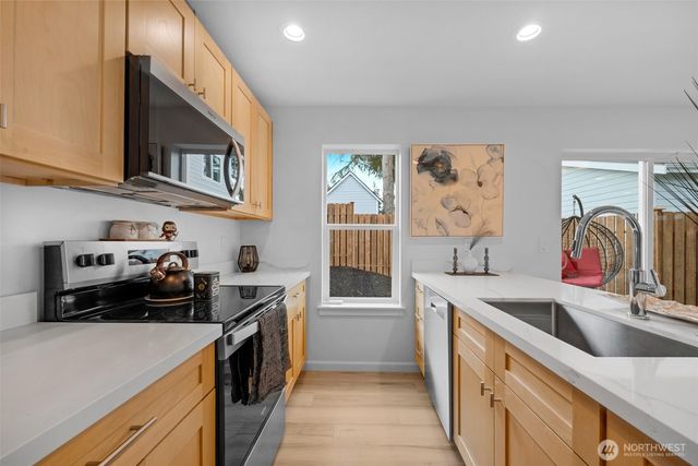 6315 W Beech Street #B, Everett, WA 98203