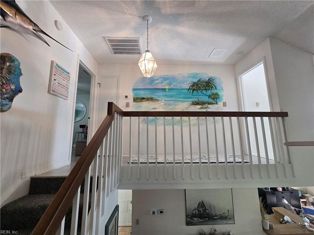 2717 Seashore CV, Virginia Beach, VA 23454