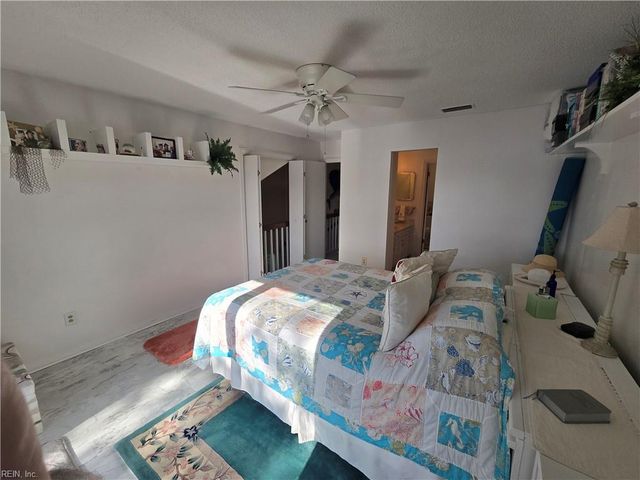 2717 Seashore CV, Virginia Beach, VA 23454