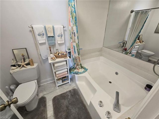 2717 Seashore CV, Virginia Beach, VA 23454