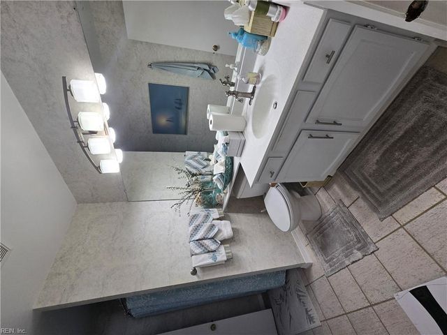 2717 Seashore CV, Virginia Beach, VA 23454
