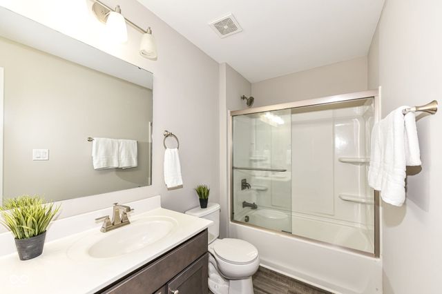 14404 Trahan Drive, Carmel, IN 46074