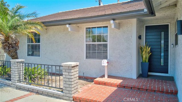 4641 Newman, Cypress, CA 90630