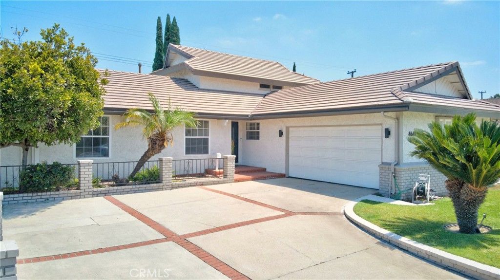 4641 Newman, Cypress, CA 90630
