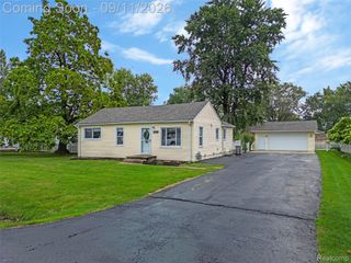 16427 Jackson Street, Taylor, MI 48180