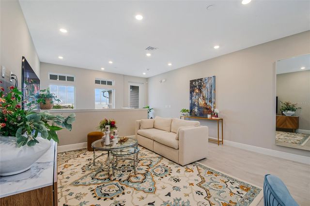 10009 PEARSON AVENUE, Orlando, FL 32827