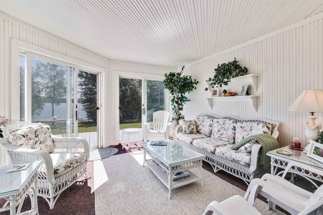 424 Miller Way, Newport Town, VT 05857