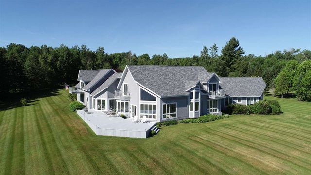 424 Miller Way, Newport Town, VT 05857