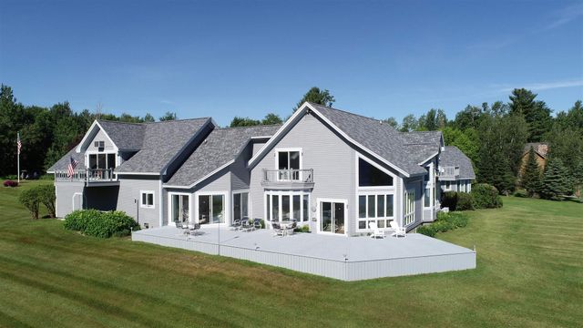 424 Miller Way, Newport Town, VT 05857