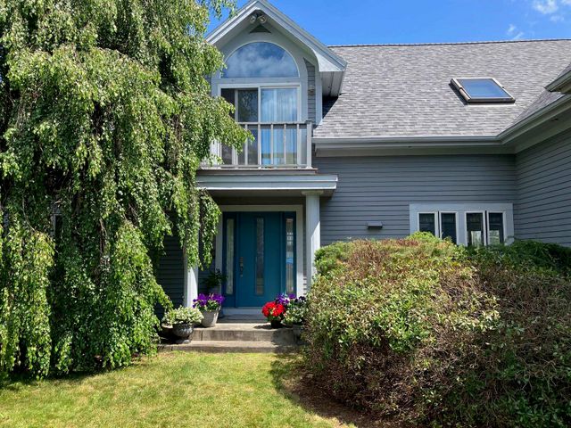 424 Miller Way, Newport Town, VT 05857