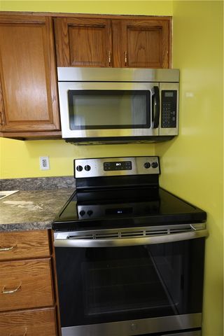 1504 Coventry Road B, Dayton, OH 45410