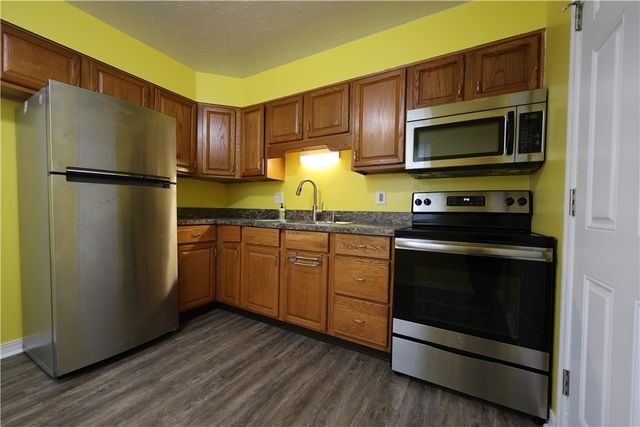 1504 Coventry Road B, Dayton, OH 45410