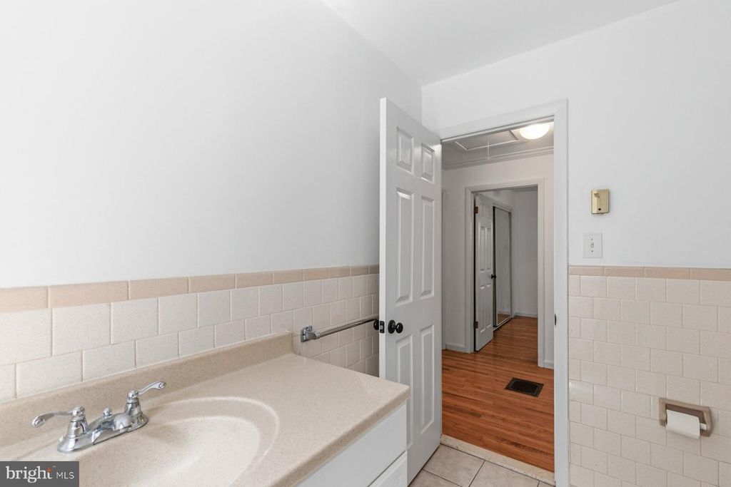 Image 14 of property listing at 3204 BUFFALO RD, New Windsor, MD 21776