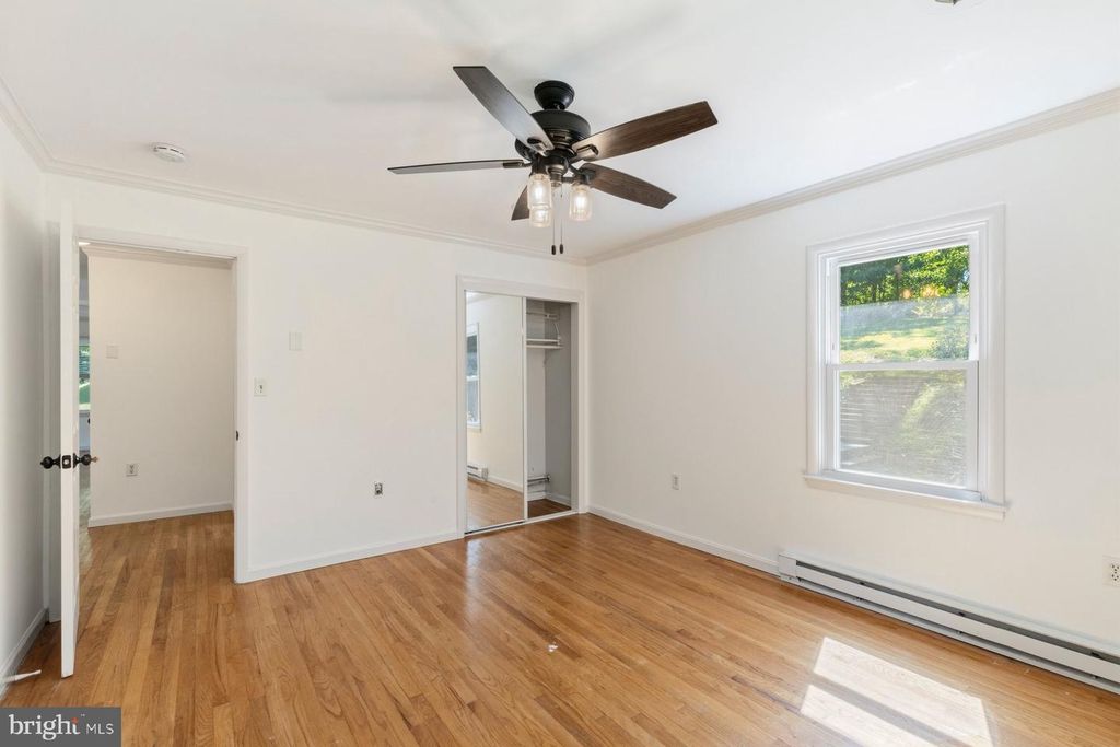 Image 16 of property listing at 3204 BUFFALO RD, New Windsor, MD 21776