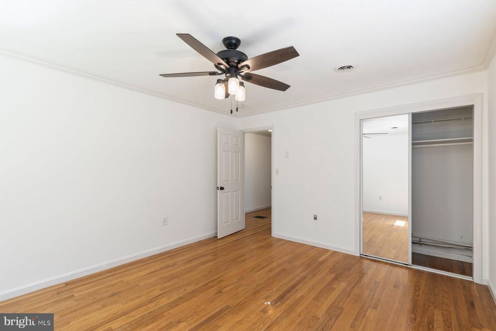 Image 17 of property listing at 3204 BUFFALO RD, New Windsor, MD 21776
