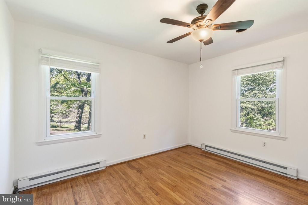 Image 18 of property listing at 3204 BUFFALO RD, New Windsor, MD 21776