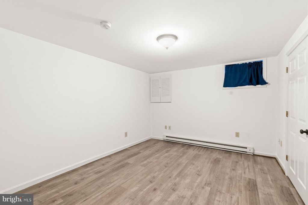 Image 23 of property listing at 3204 BUFFALO RD, New Windsor, MD 21776