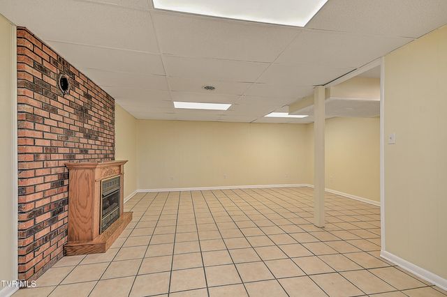 22126 Pinebrook Drive, Bristol, VA 24202