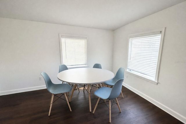 933 MYRTLE AVENUE, Venice, FL 34285