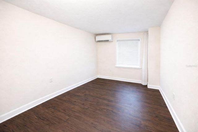 933 MYRTLE AVENUE, Venice, FL 34285