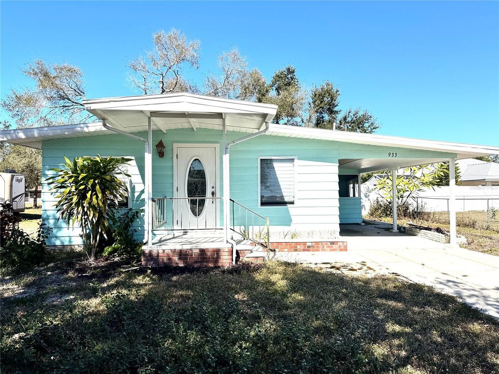 933 MYRTLE AVENUE, Venice, FL 34285